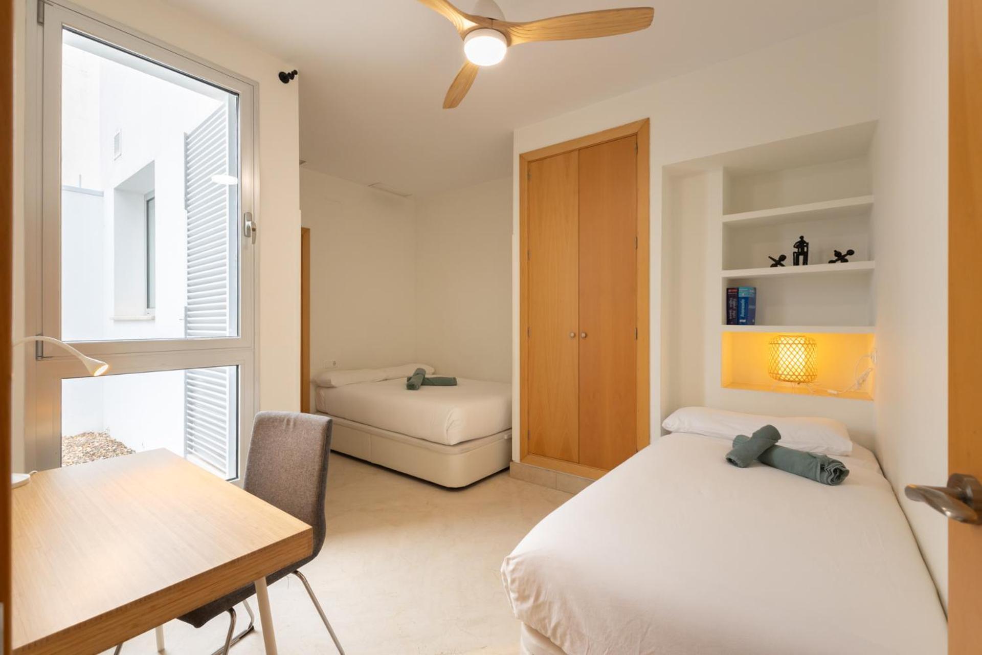 Tentudia Charming Apartments With Private Roof-Top Or Patio In San Bernardo By Ocityzen Sevilla Kültér fotó