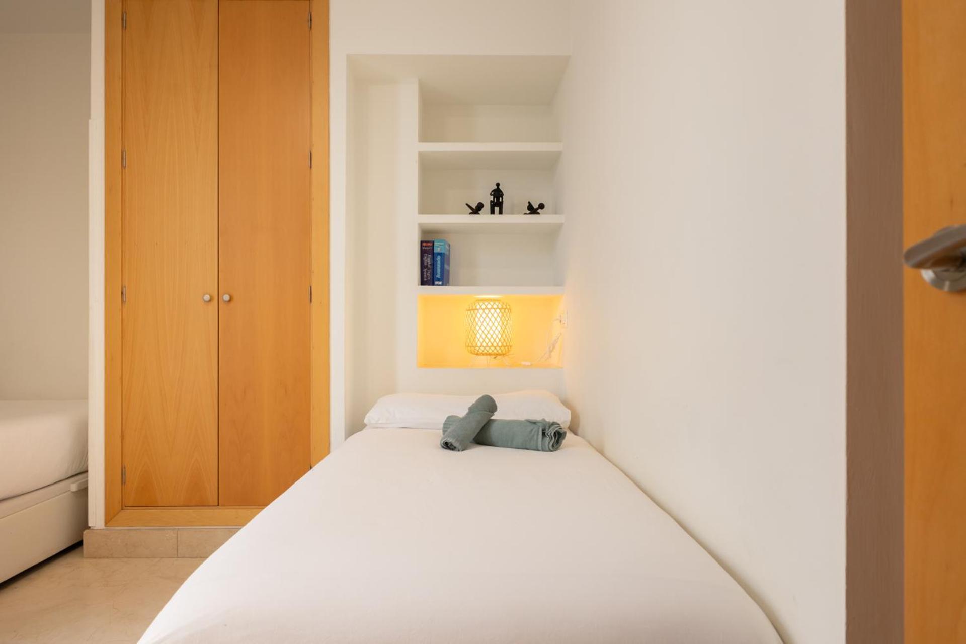 Tentudia Charming Apartments With Private Roof-Top Or Patio In San Bernardo By Ocityzen Sevilla Kültér fotó