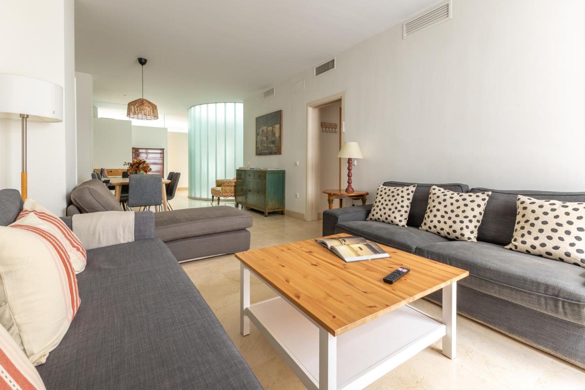 Tentudia Charming Apartments With Private Roof-Top Or Patio In San Bernardo By Ocityzen Sevilla Kültér fotó
