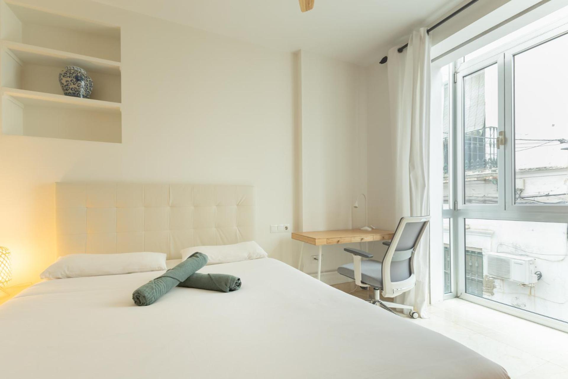 Tentudia Charming Apartments With Private Roof-Top Or Patio In San Bernardo By Ocityzen Sevilla Kültér fotó