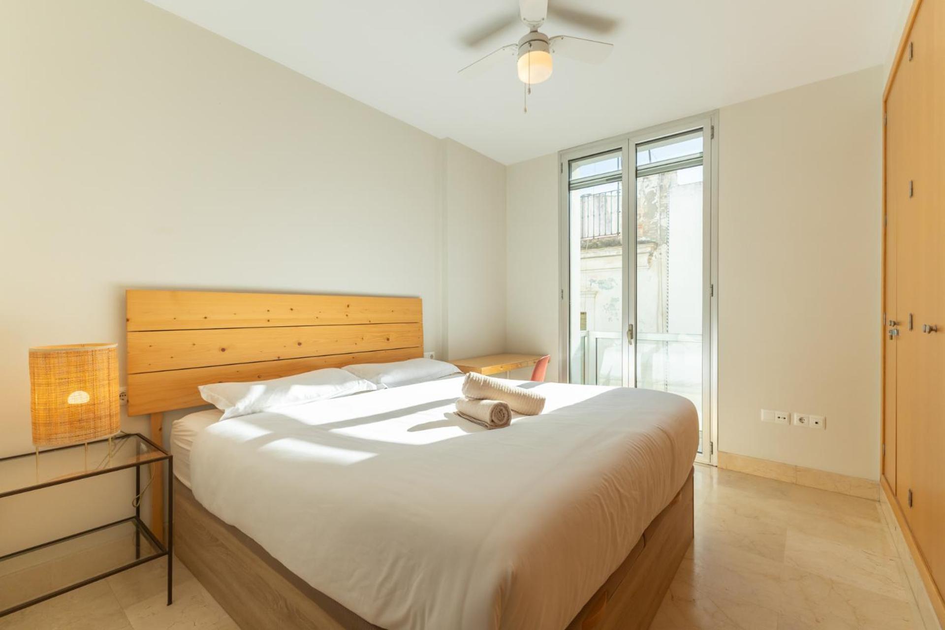 Tentudia Charming Apartments With Private Roof-Top Or Patio In San Bernardo By Ocityzen Sevilla Kültér fotó